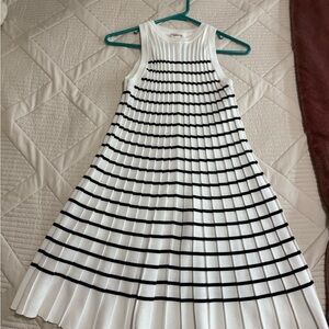 Vici Black and White Pleated Midi Dress Halter A-line